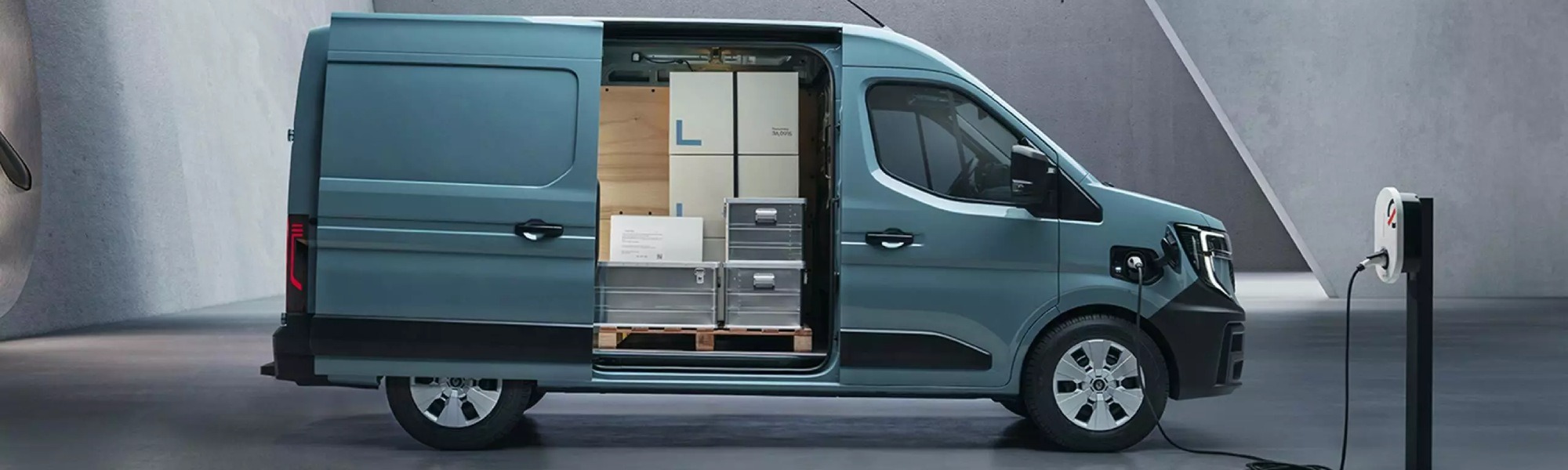 renault-vans master-electric Banner